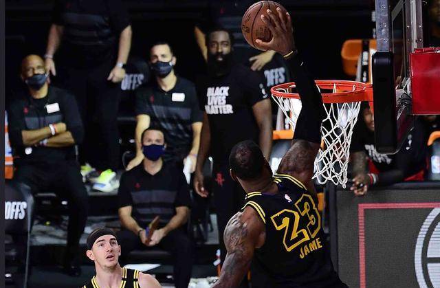  联盟修改犯规吹罚尺度，巨星打法或迎重大变革