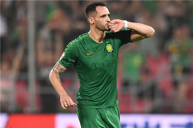  利物浦逆转纽卡，保留争冠希望  