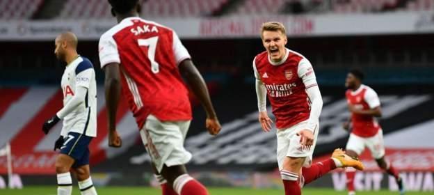  东北德比激情碰撞纽卡与桑德兰战成平局